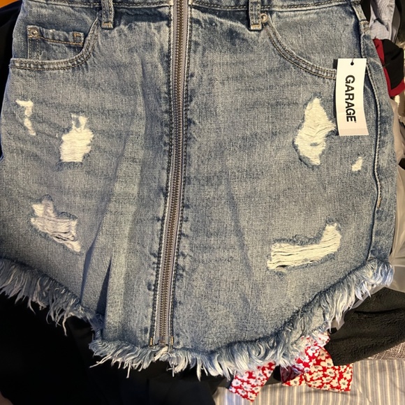Jean Skirt Garage NWT - Picture 5 of 5